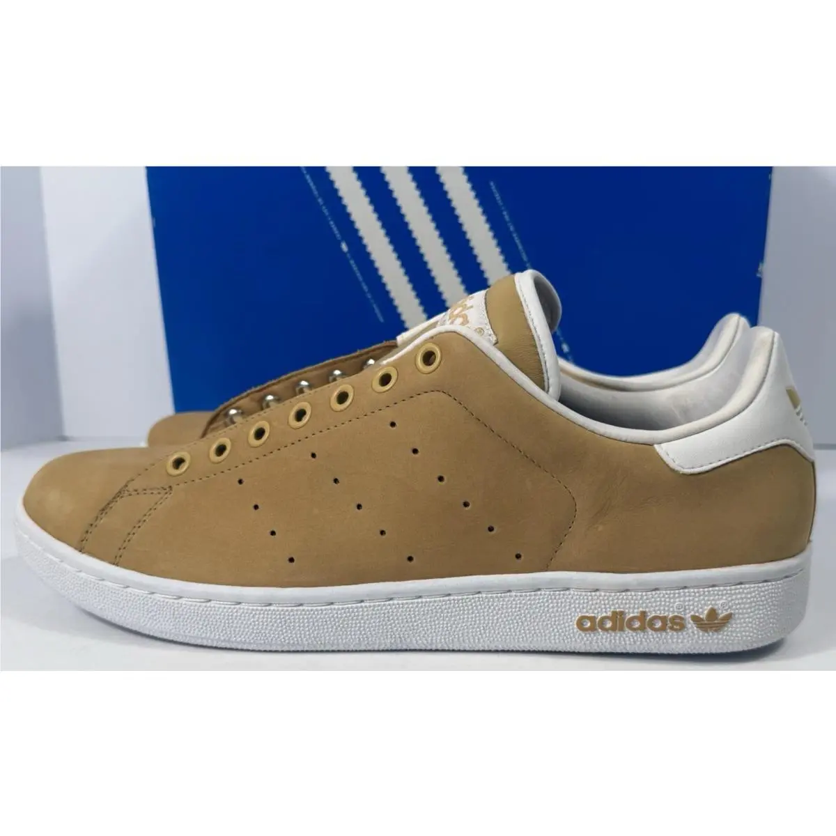 Adidas shoes - adidas Stan Smith - Stan Smith - 772229 - Beige 3