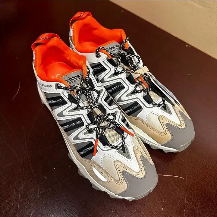 Adidas shoes - Beige 0