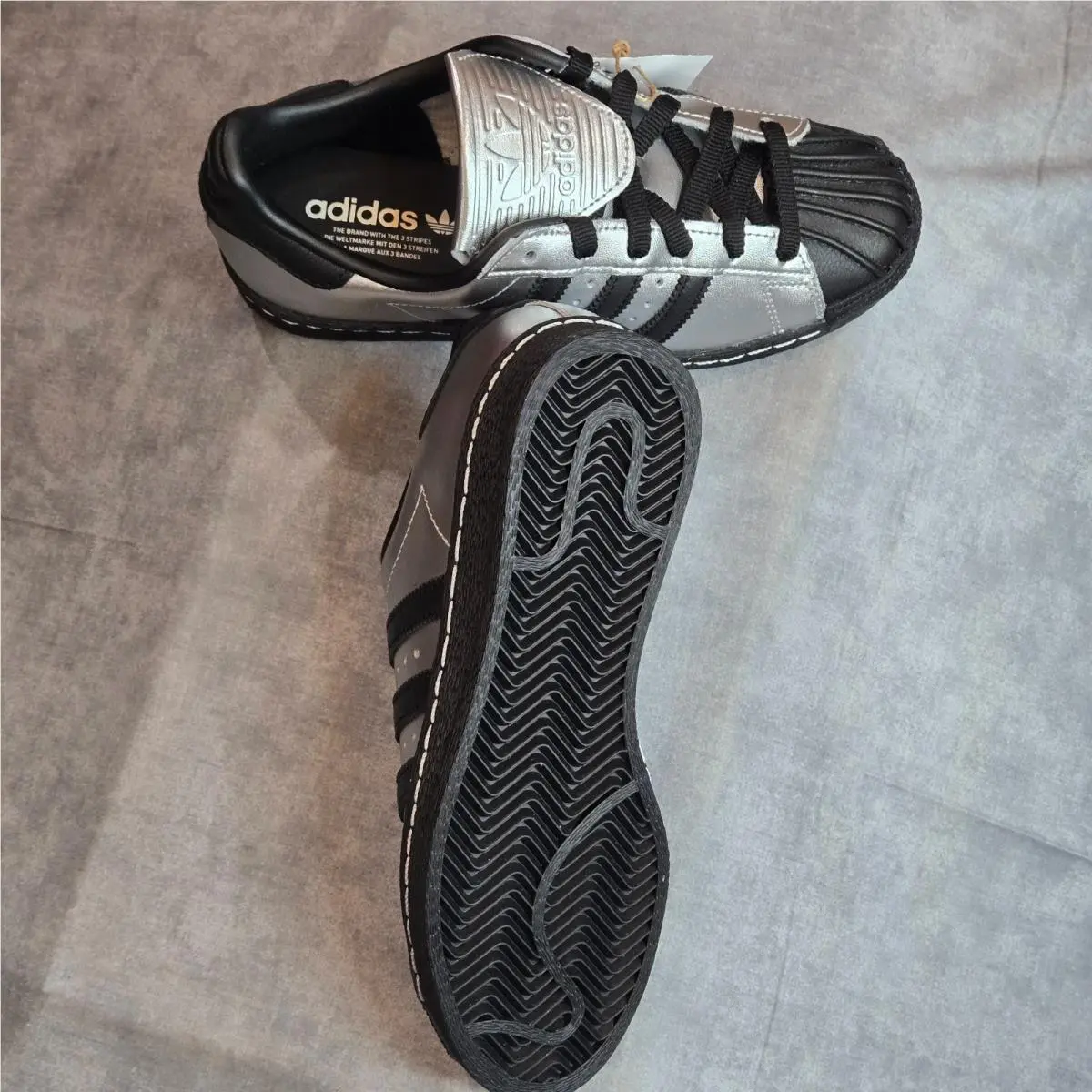 Adidas shoes - adidas Originals Superstar 82 - Originals Superstar - JH5669 - Silver 3