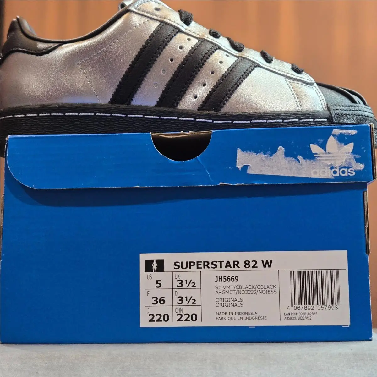 Adidas shoes - adidas Originals Superstar 82 - Originals Superstar - JH5669 - Silver 7