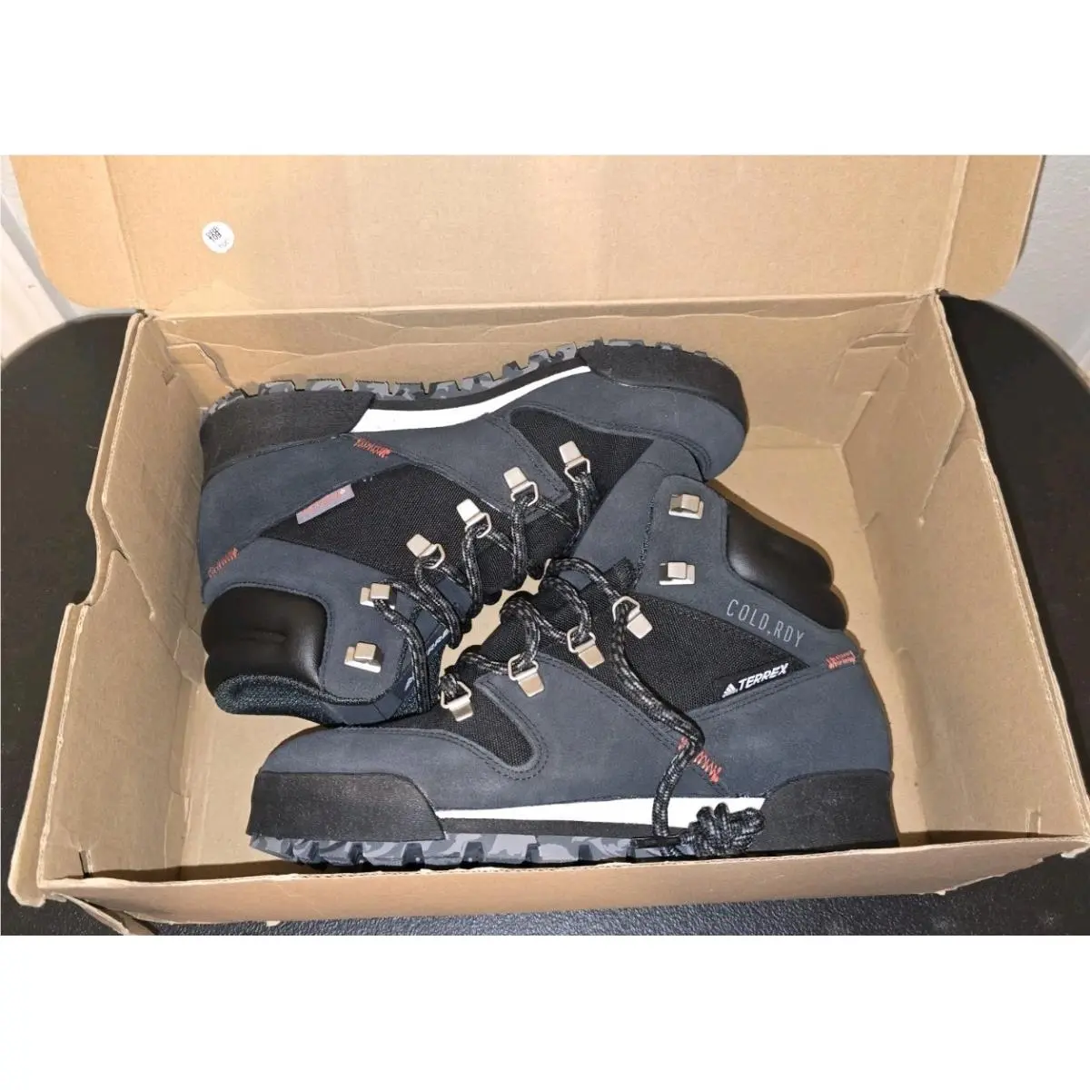Adidas Terrex Snowpitch C.rdy FV7957 Hiking Trail Shoes Boot Mens Size 4 Box