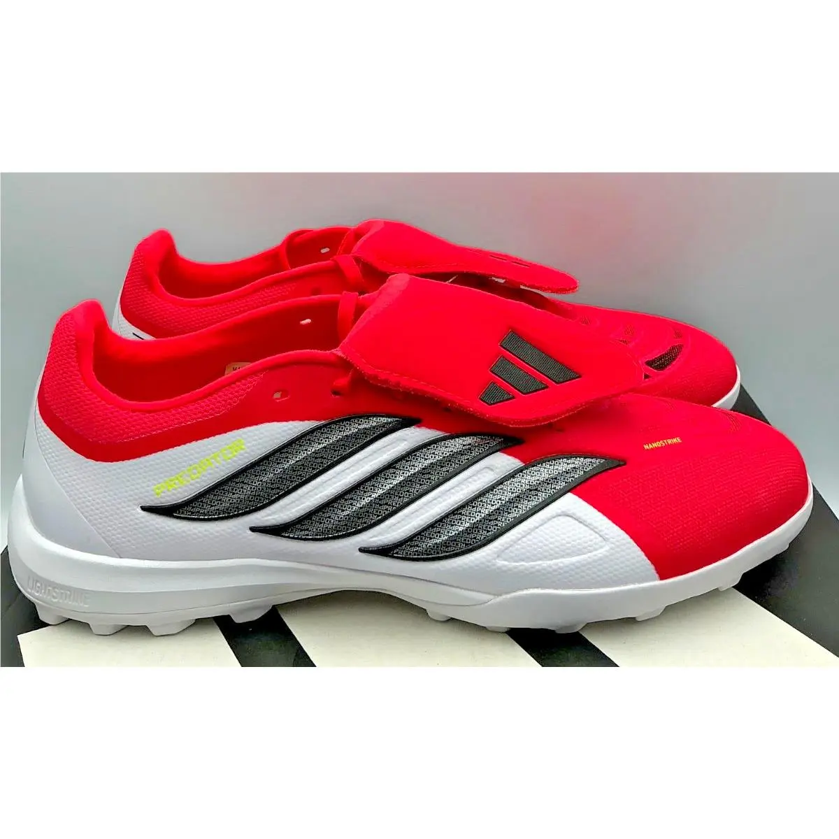 Adidas Predator League Foldover sz 10 Soccer Football Men`s Cleats Shoes JR7873