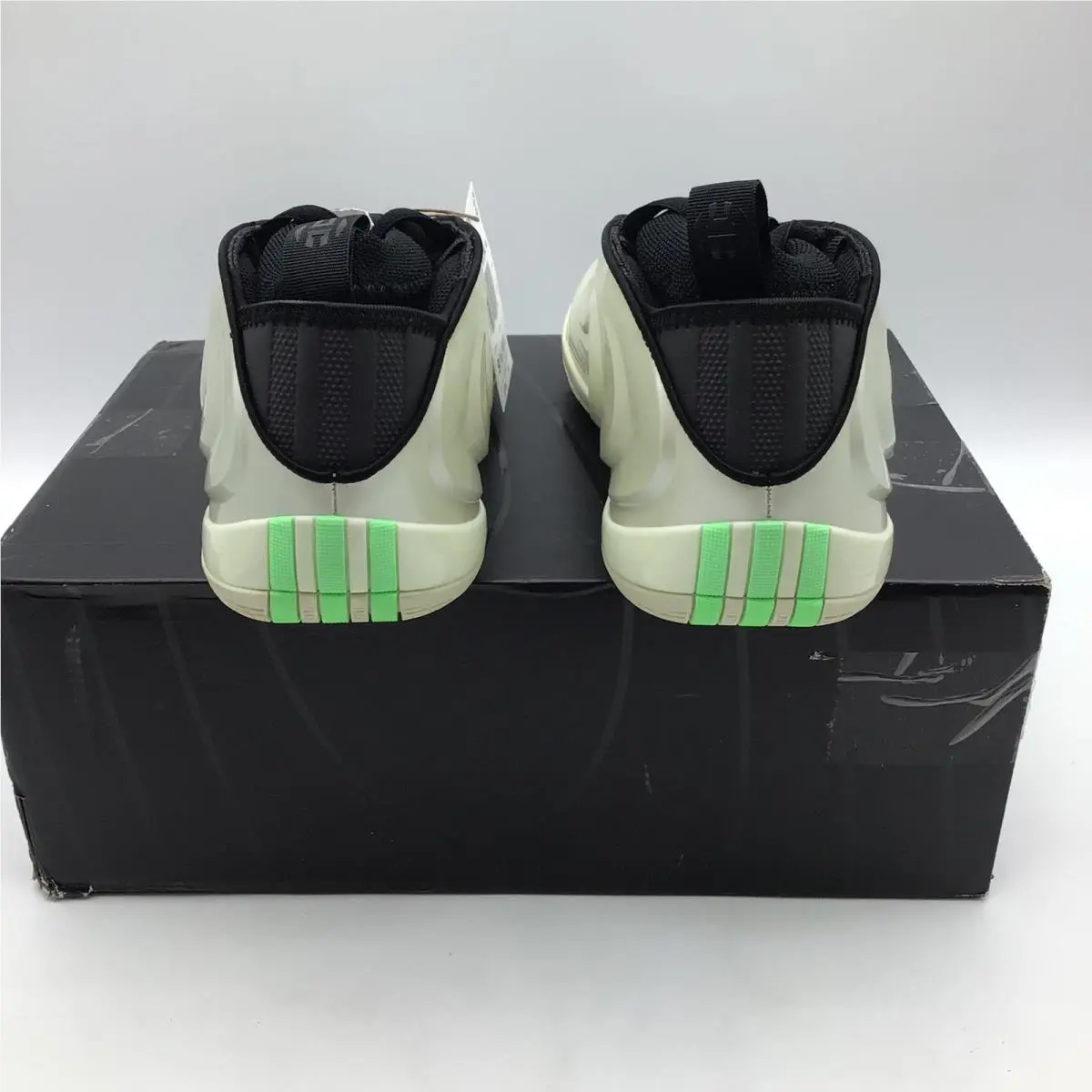 Adidas shoes - Harden Volume 10 - Harden Volume - Silver 2