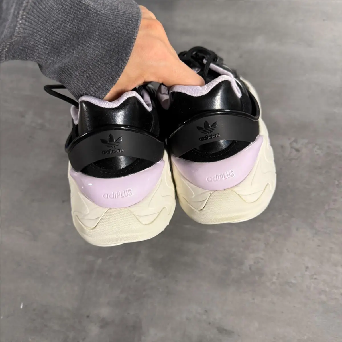 Adidas shoes - adidas Oznova - Oznova - Black 3