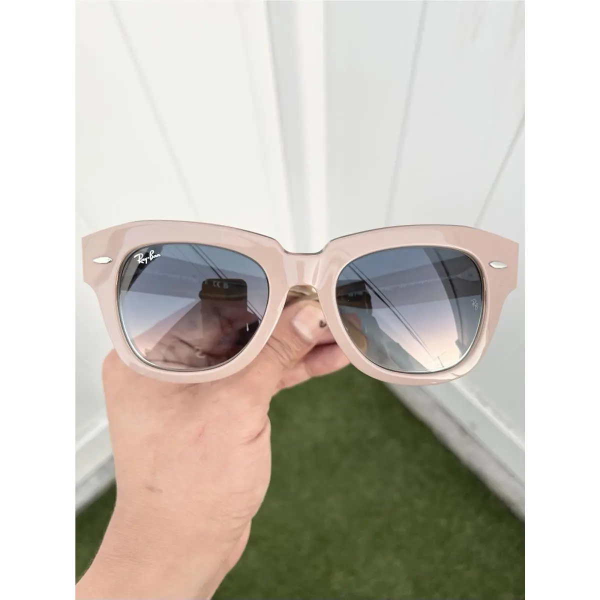 Ray Ban State Street RB2186 2186 Beige Blue Gray Gradient Lens Size 49/20
