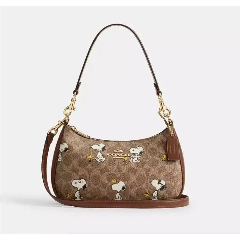 Coach Women`s Shoulder Bag Crossbody Purse Handbag Pink Blue Snoopy
