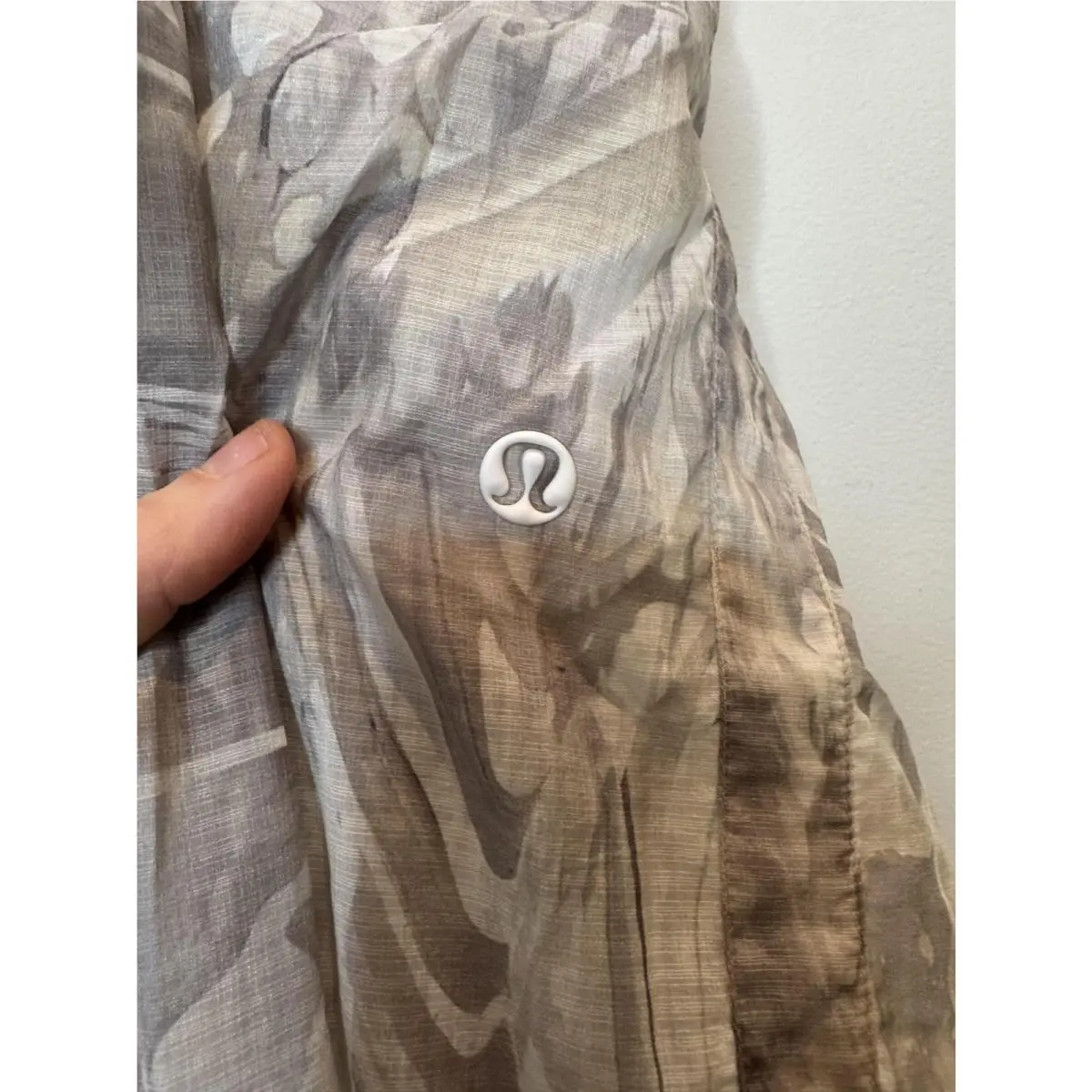 Lululemon clothing - Gray 6