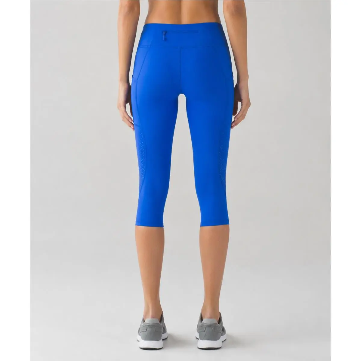 Lululemon Tight Stuff Crop II 15 Leggings Cerulean Blue Size 4 Reflective