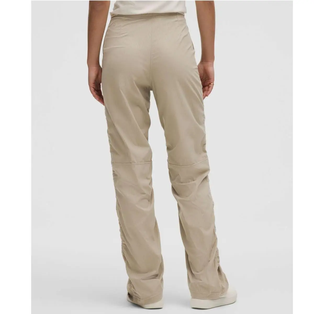 Lululemon clothing - Tan 0