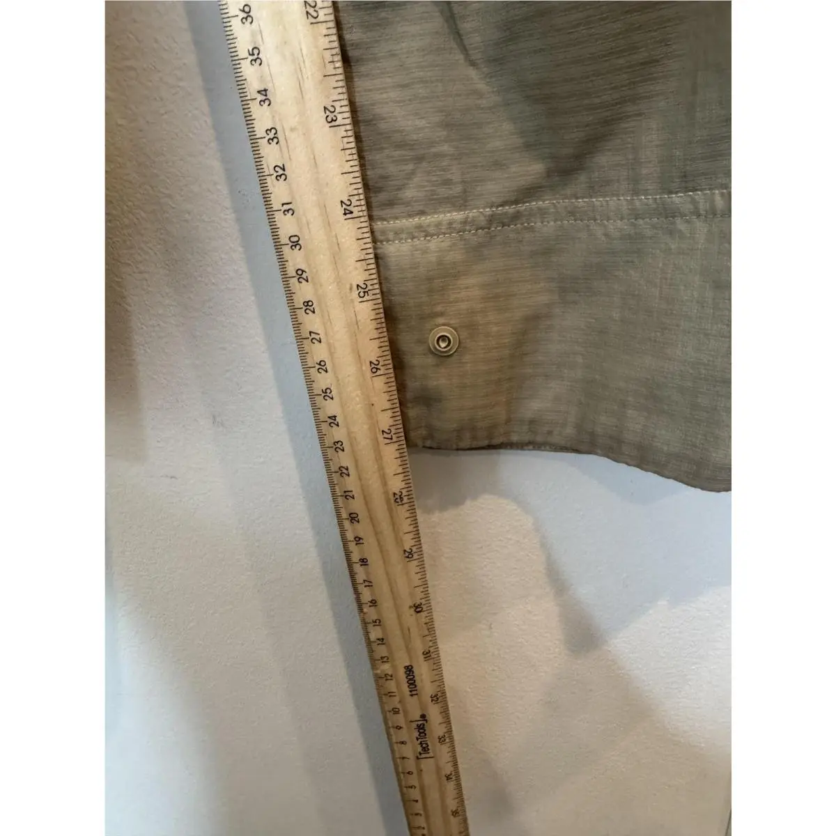 Lululemon clothing - Beige 3