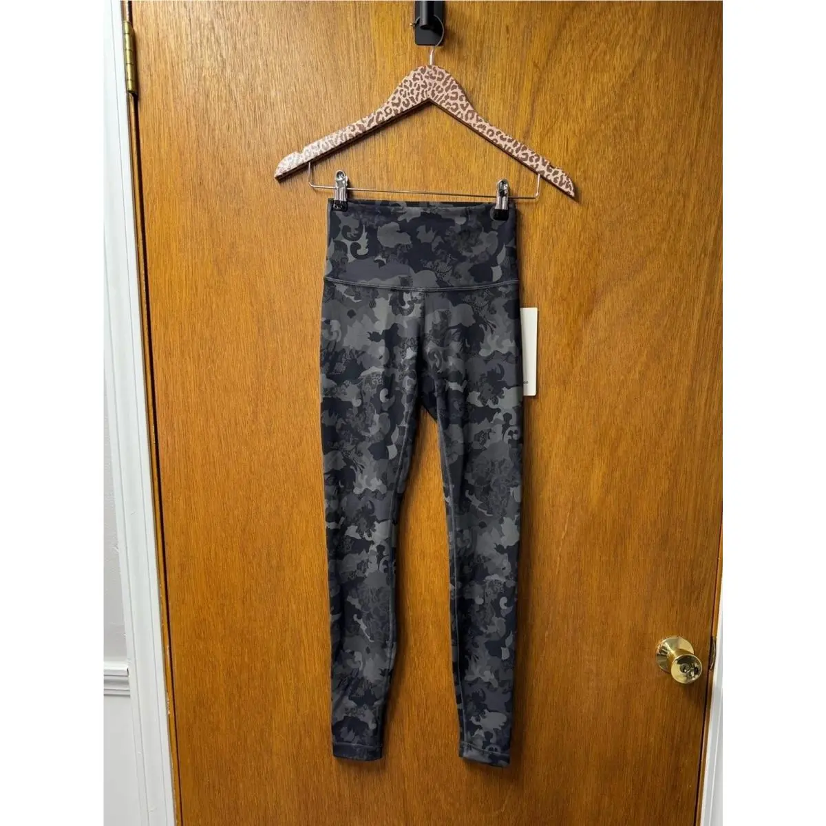 Lululemon clothing - Black 6