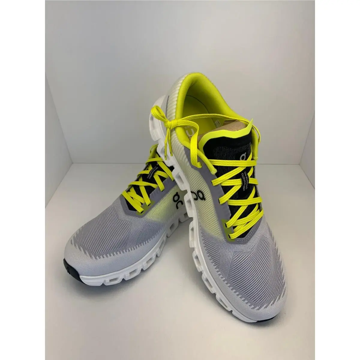 On-Running shoes - Gray 8