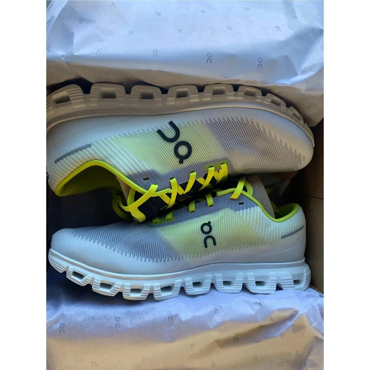 On-Running shoes - Gray 5
