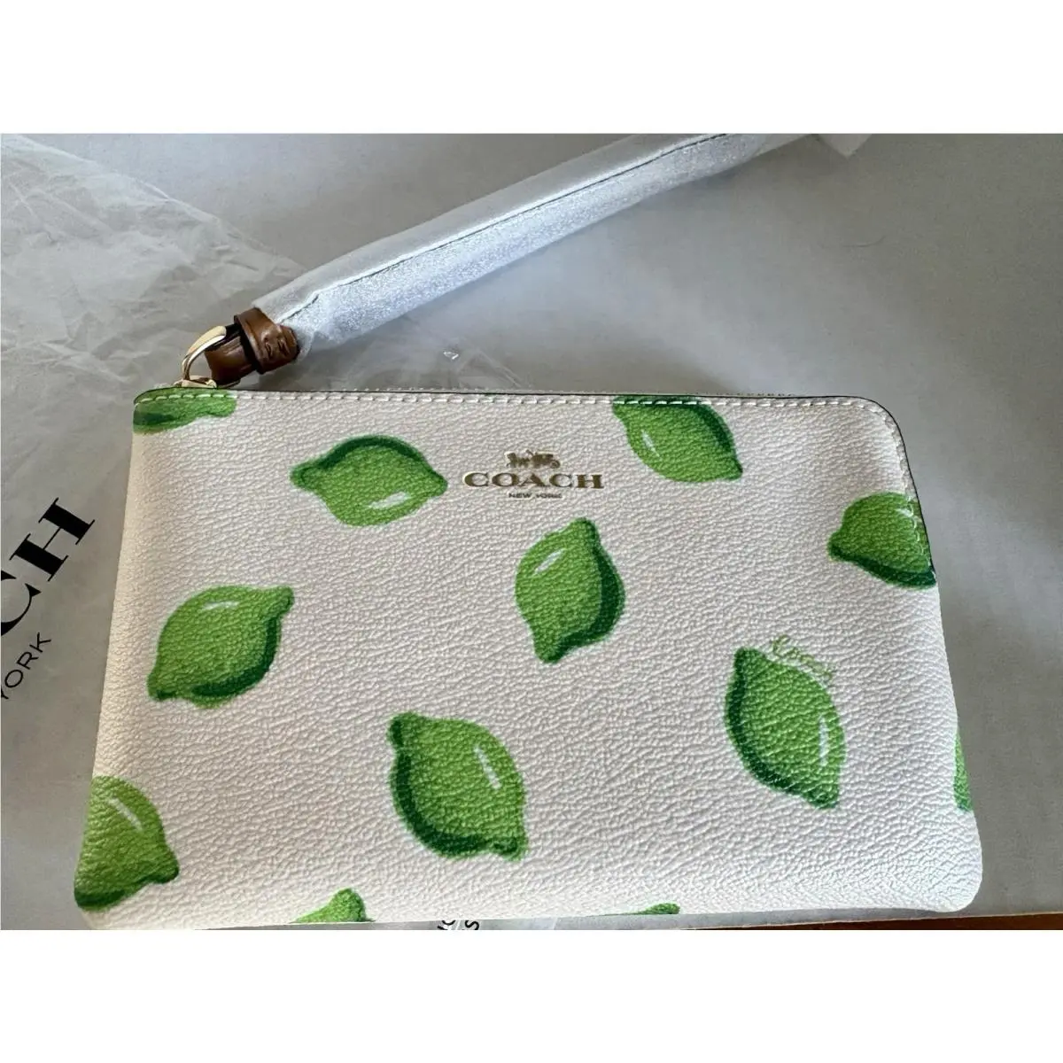 Coach Corner Zip Wristlet w/ Lime Chalk/green Multi 3283