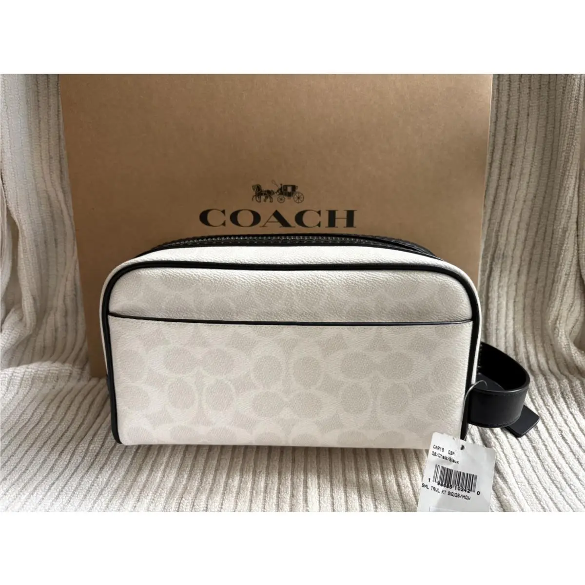 Coach Small Travel Kit In Signature Canvas - Chalk/black - CAR15