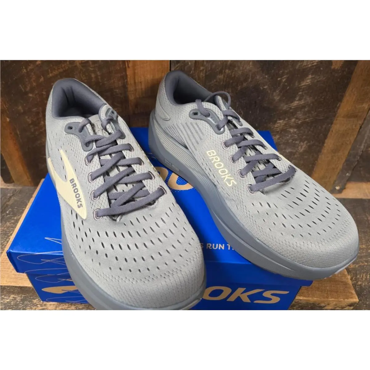 Brooks shoes - Ghost Max 3 - Ghost Max - 110464-255 - Rockridge/Poppyseed/Sand 8