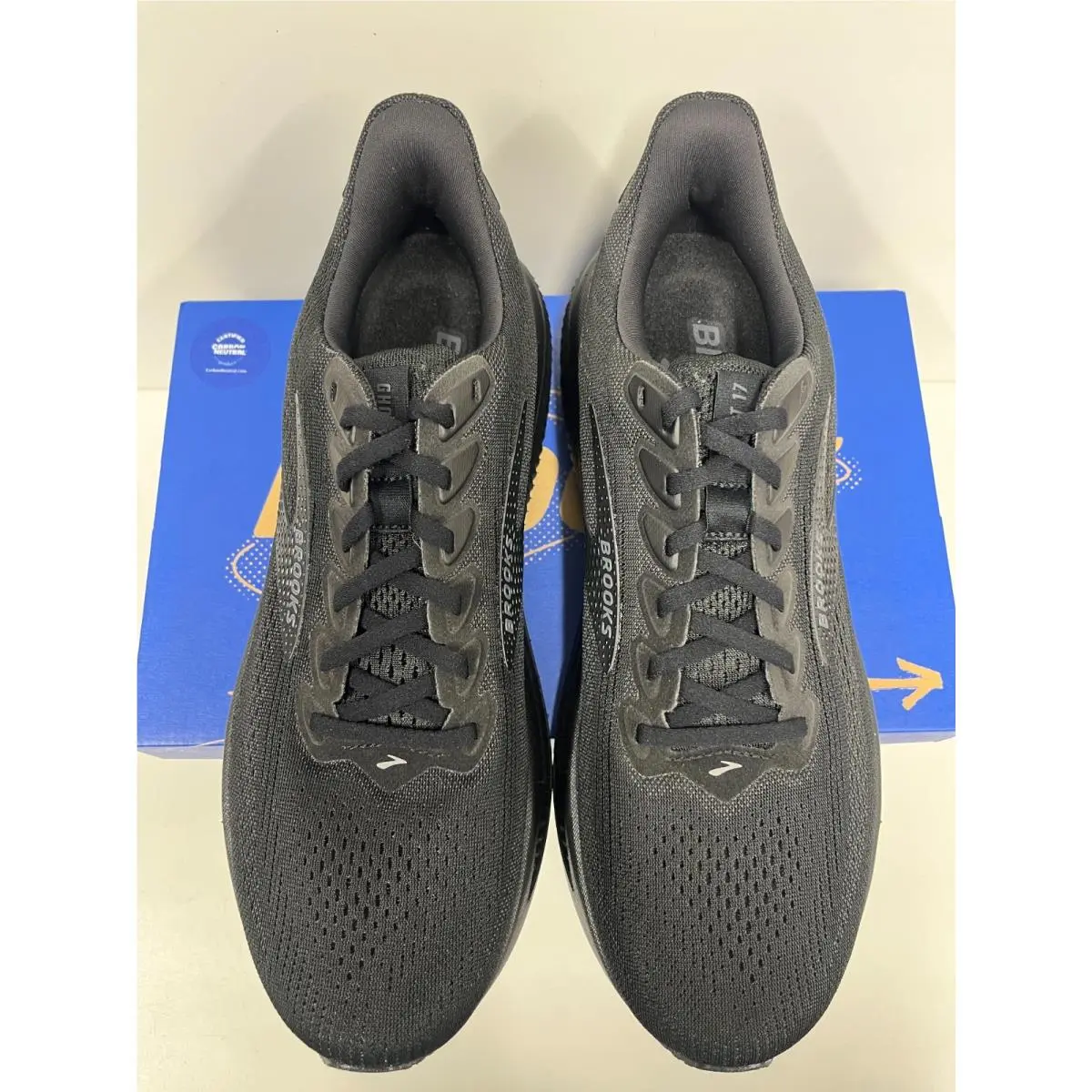 Brooks shoes - Brooks Ghost 17 - Ghost - Black/Black/Ebony (020) 8