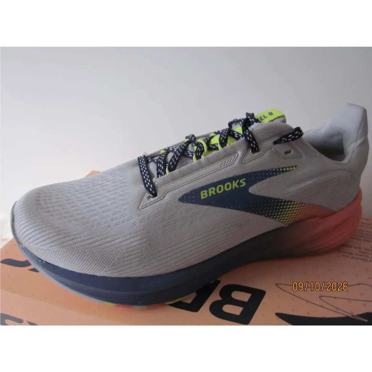 Brooks shoes - Brooks Revel 8 - Revel - Quiet/Blue/Salmon 5