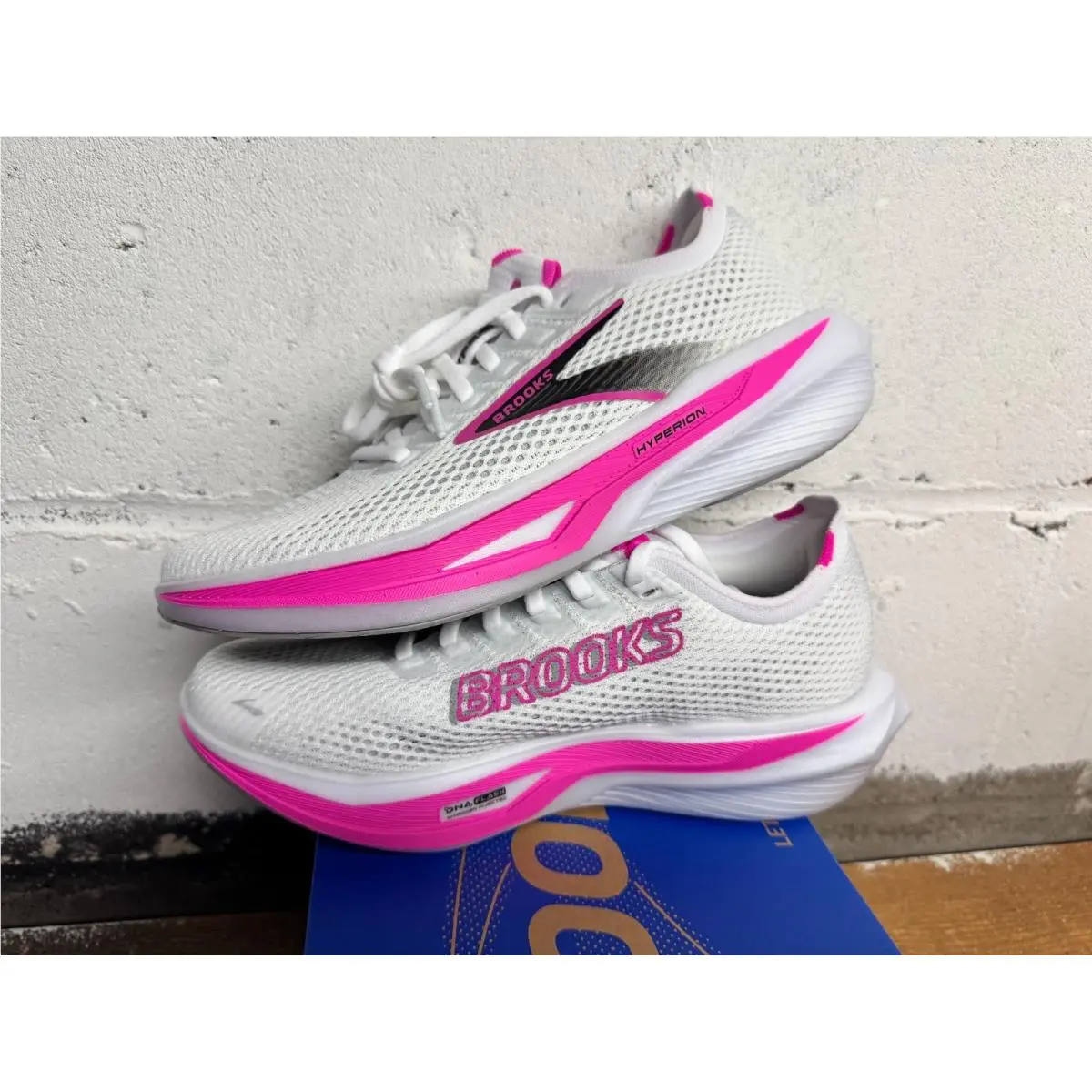 Brooks shoes - HYPERION 3 - HYPERION - 120453 1B 189 - White 1