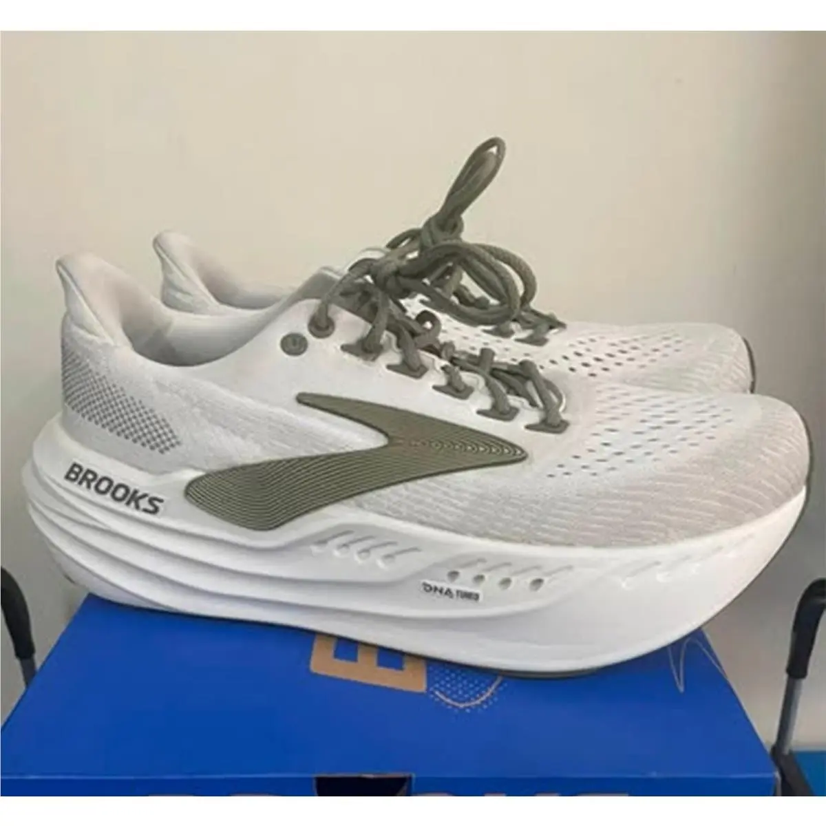 Brooks shoes - Brooks Glycerin Max - Glycerin Max - Gray 4