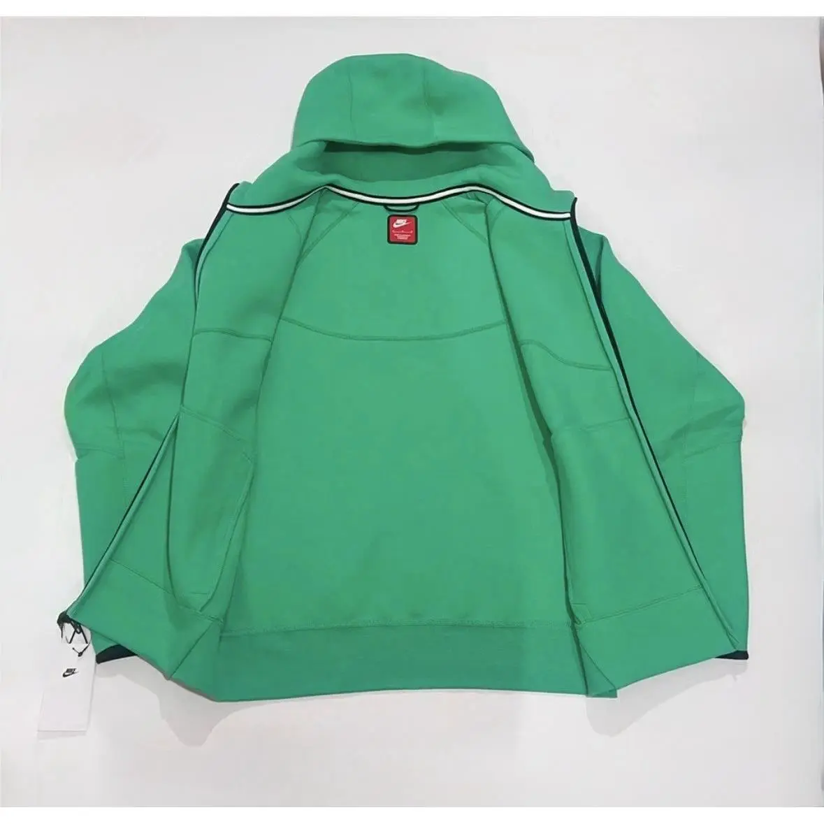 Nike clothing - Nike Tech - Tech - FB7921063 FB7921-363 - Spring Green -363 0