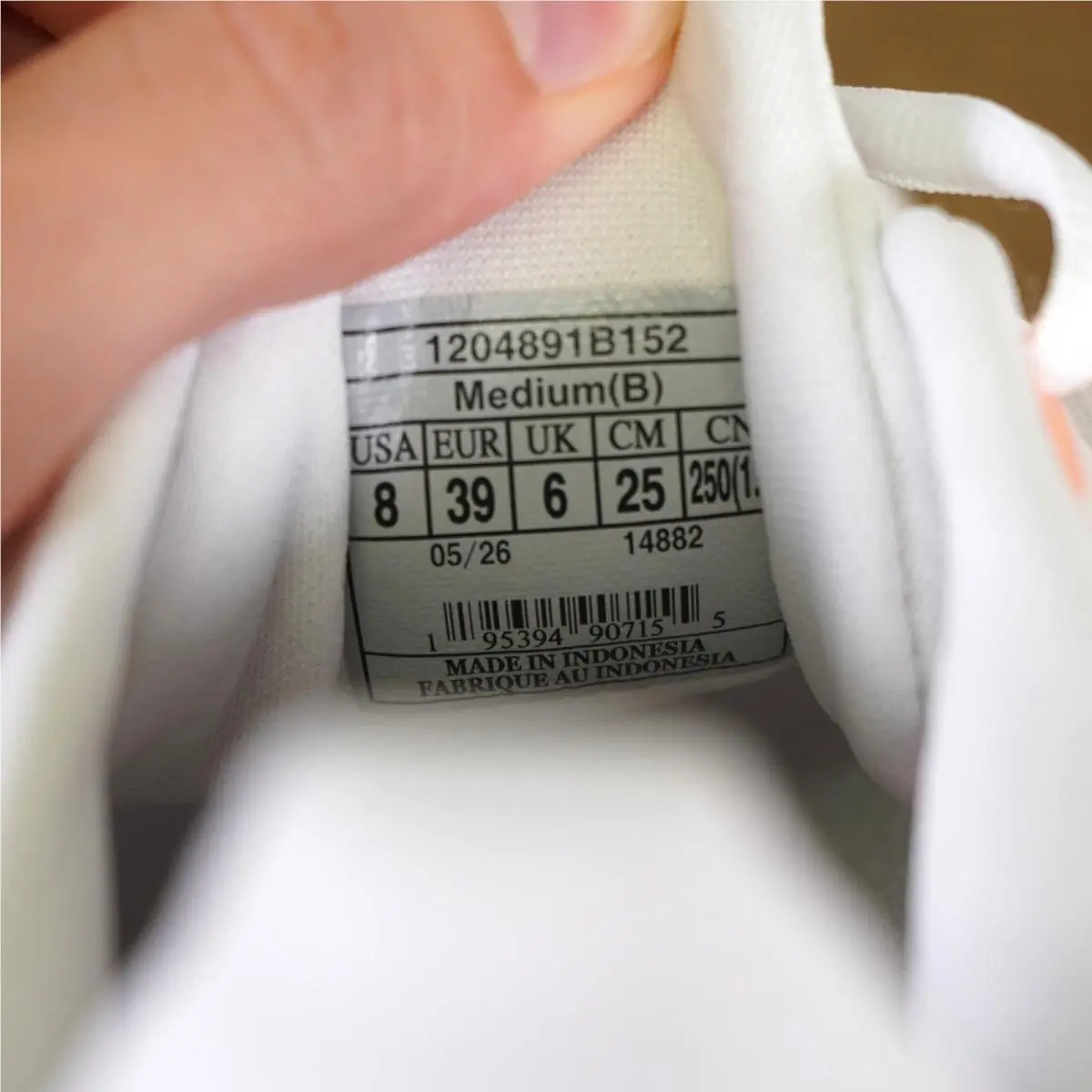 Brooks shoes - Brooks Revel 9 - Revel - White 6