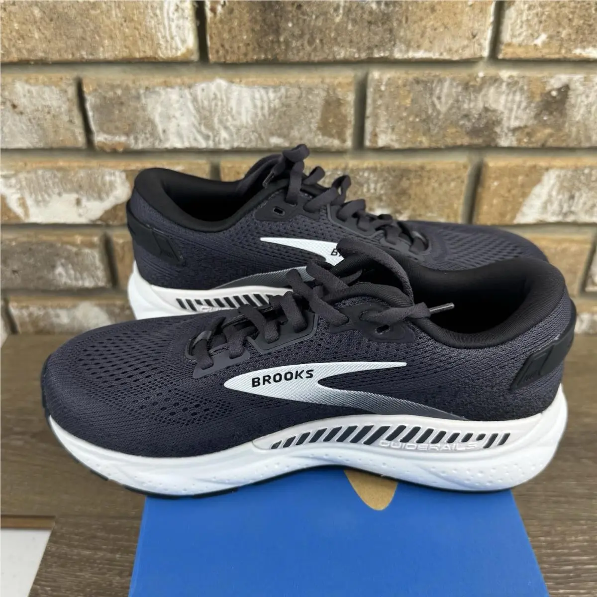 Brooks shoes - Brooks Ariel GTS 24 - Ariel GTS - 120414-016 - Black 6