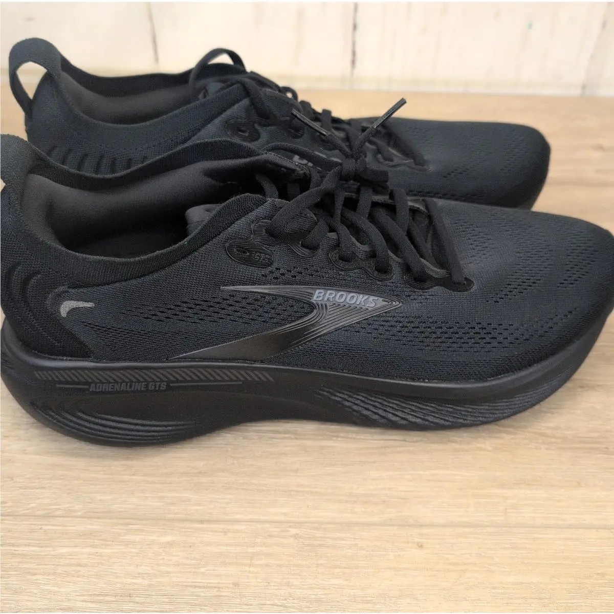 Brooks shoes - Brooks Adrenaline GTS 23 - Adrenaline GTS - 110454 - Black 3