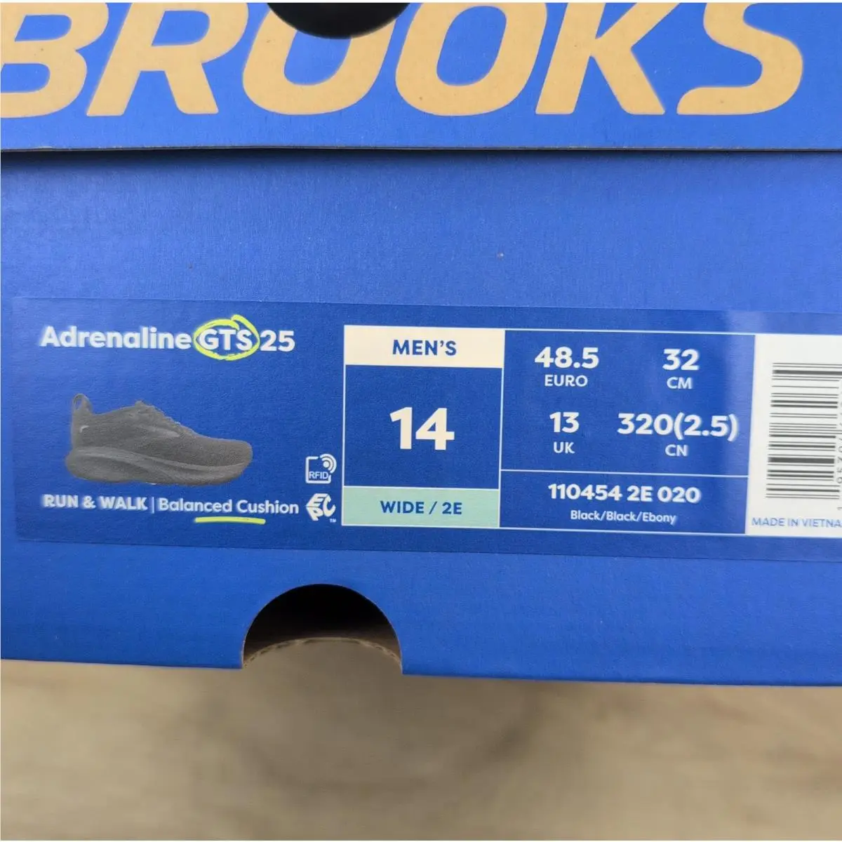 Brooks shoes - Brooks Adrenaline GTS 23 - Adrenaline GTS - 110454 - Black 0
