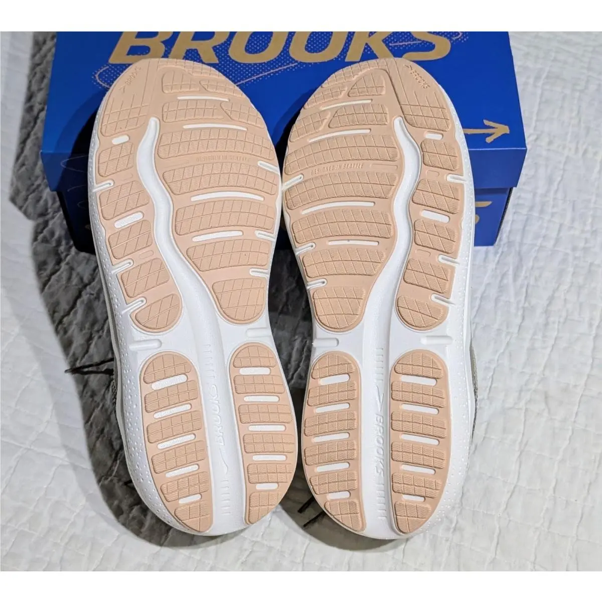 Brooks shoes - Ghost Max 2 - Ghost Max - 110431-1D-240 - Beige 12