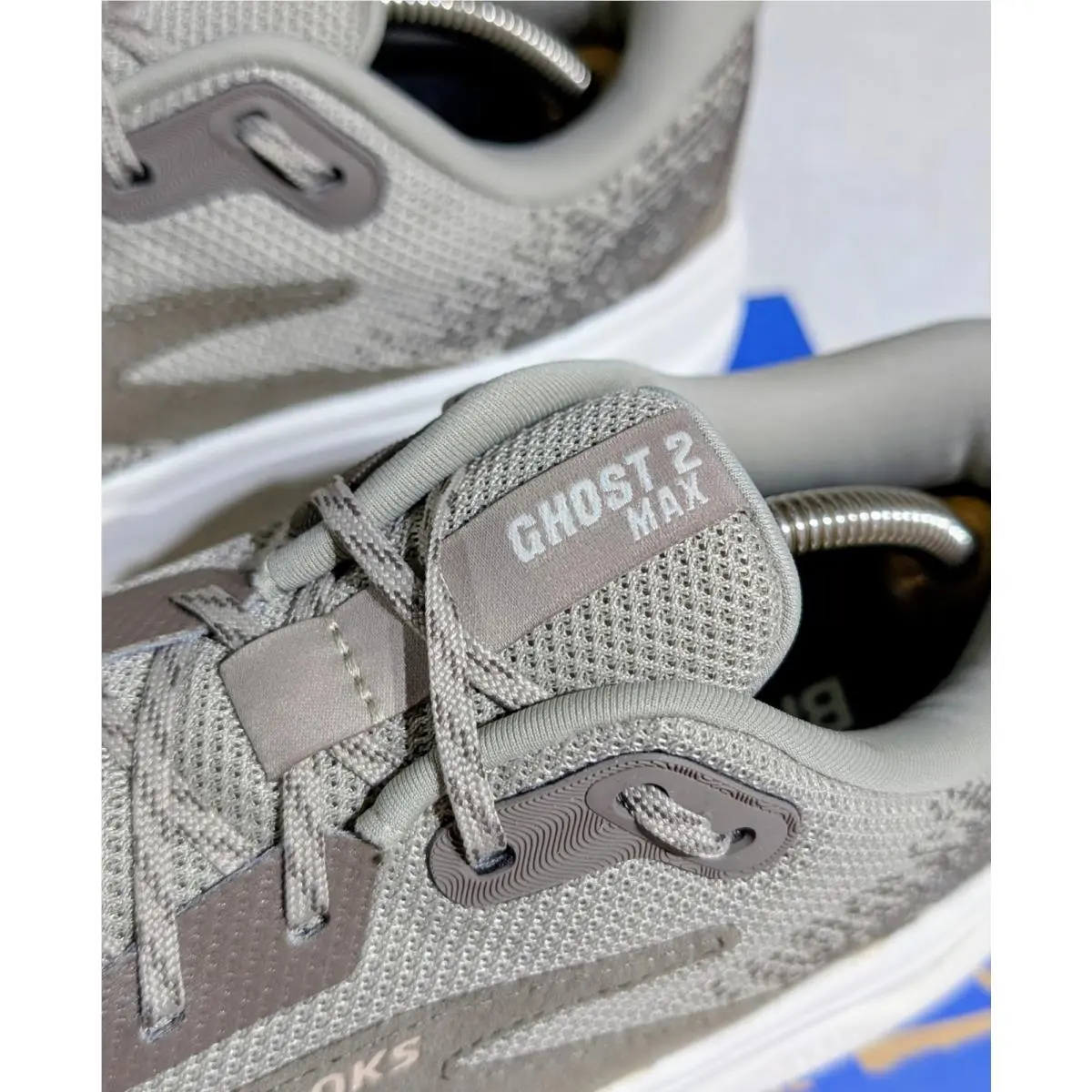 Brooks shoes - Ghost Max 2 - Ghost Max - 110431-1D-240 - Beige 0