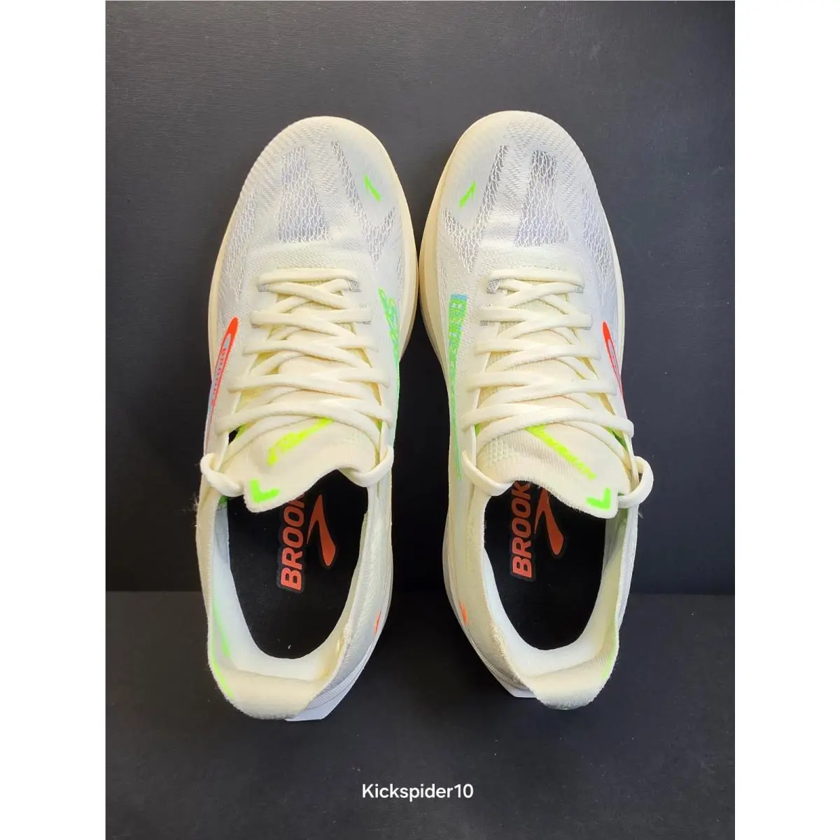 Brooks shoes - Brooks Hyperion Max 3 - Hyperion Max - 120455-1B-182 - Coconut/Green Gecko/Pink Clay 6