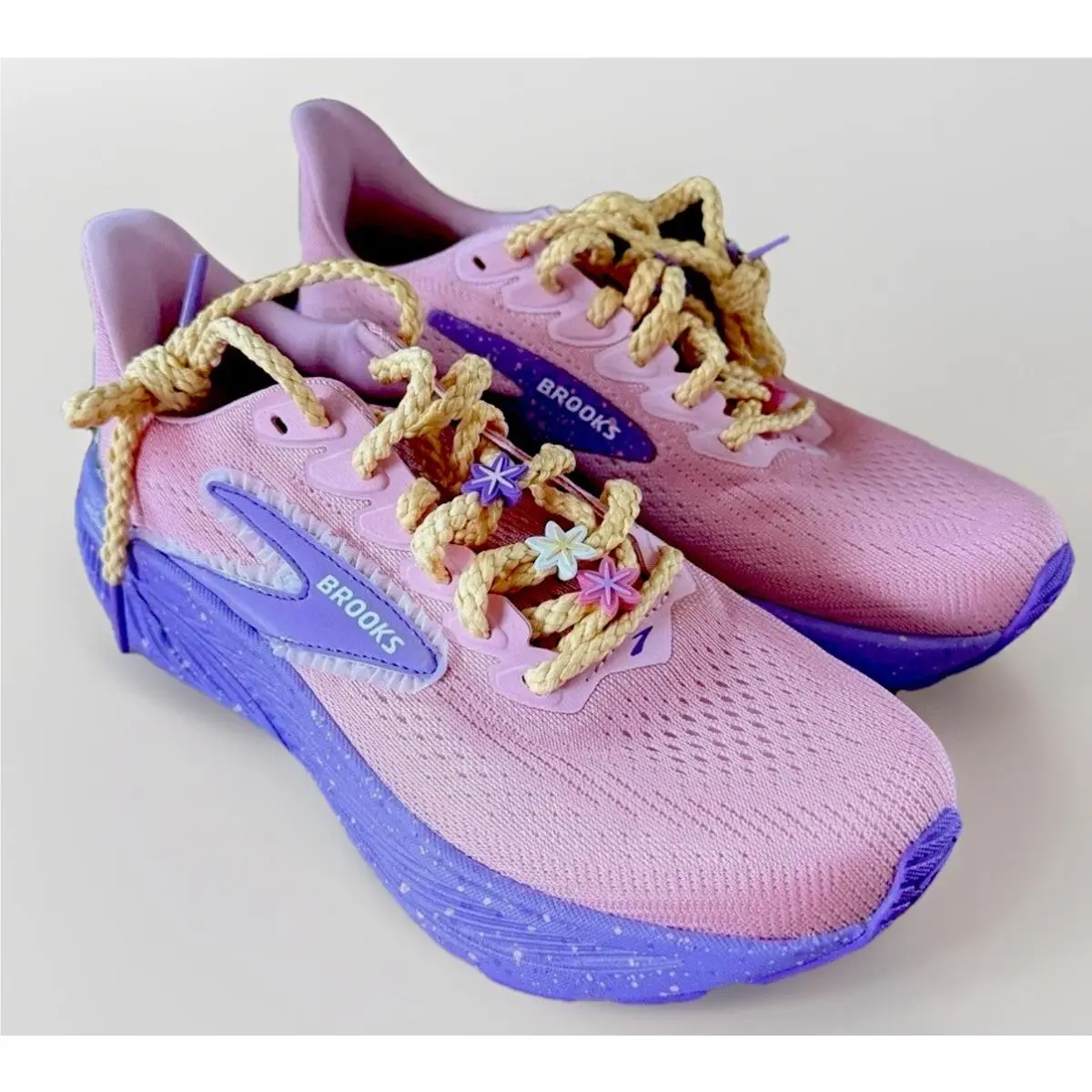 Brooks shoes - Brooks Ghost - Ghost - Pink And Purple 0