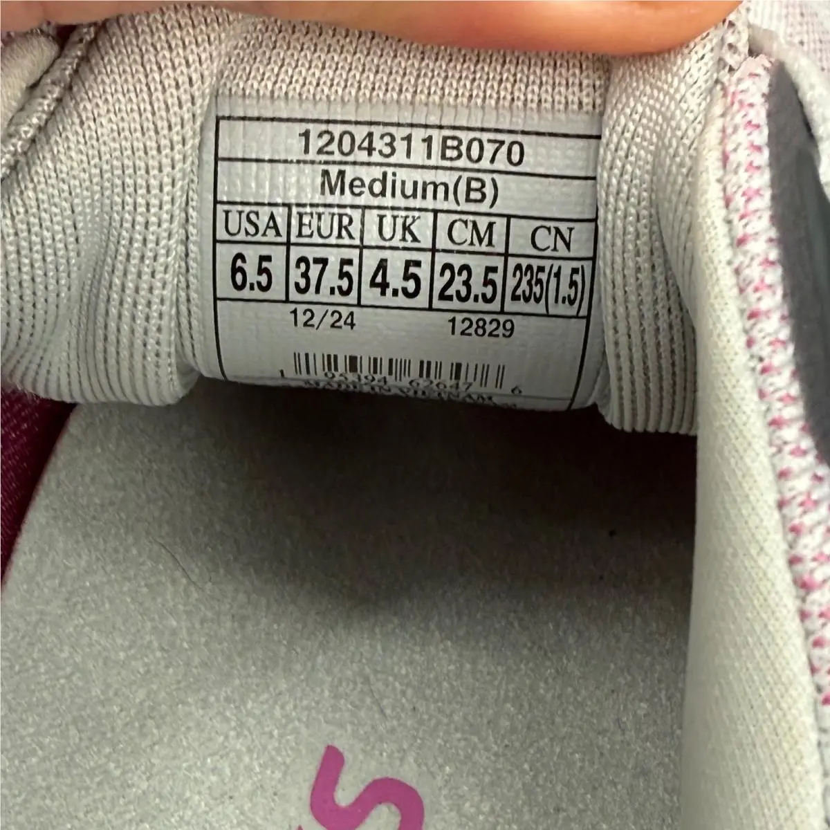 Brooks shoes - Brooks Ghost 17 - Ghost - Multicolor 10