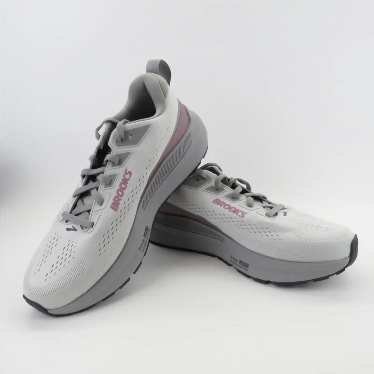Brooks shoes - Gray 4