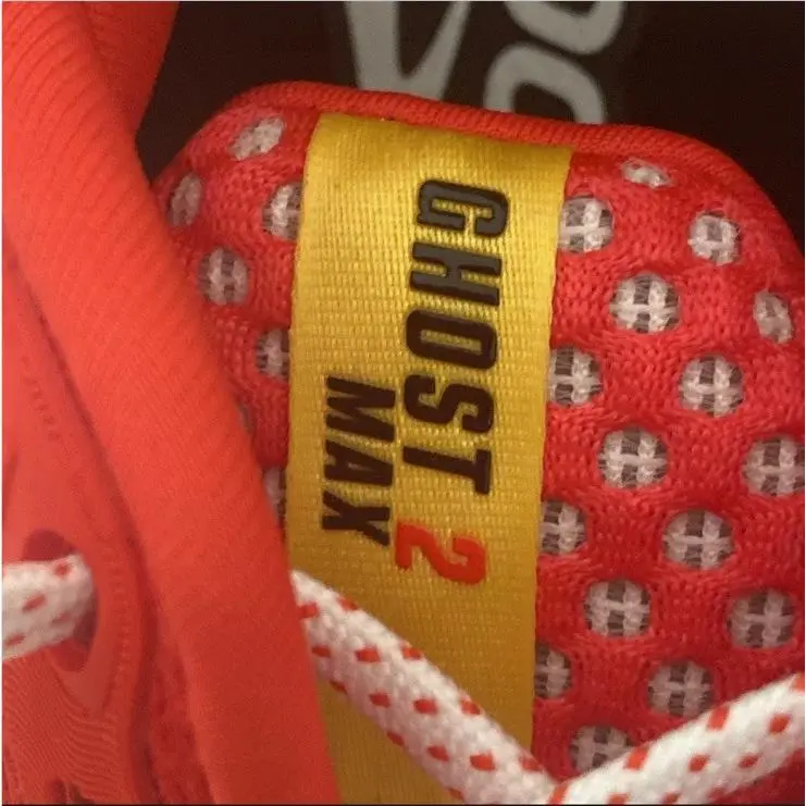 Brooks shoes - Disney Minnie Mouse Ghost Max - Red 6