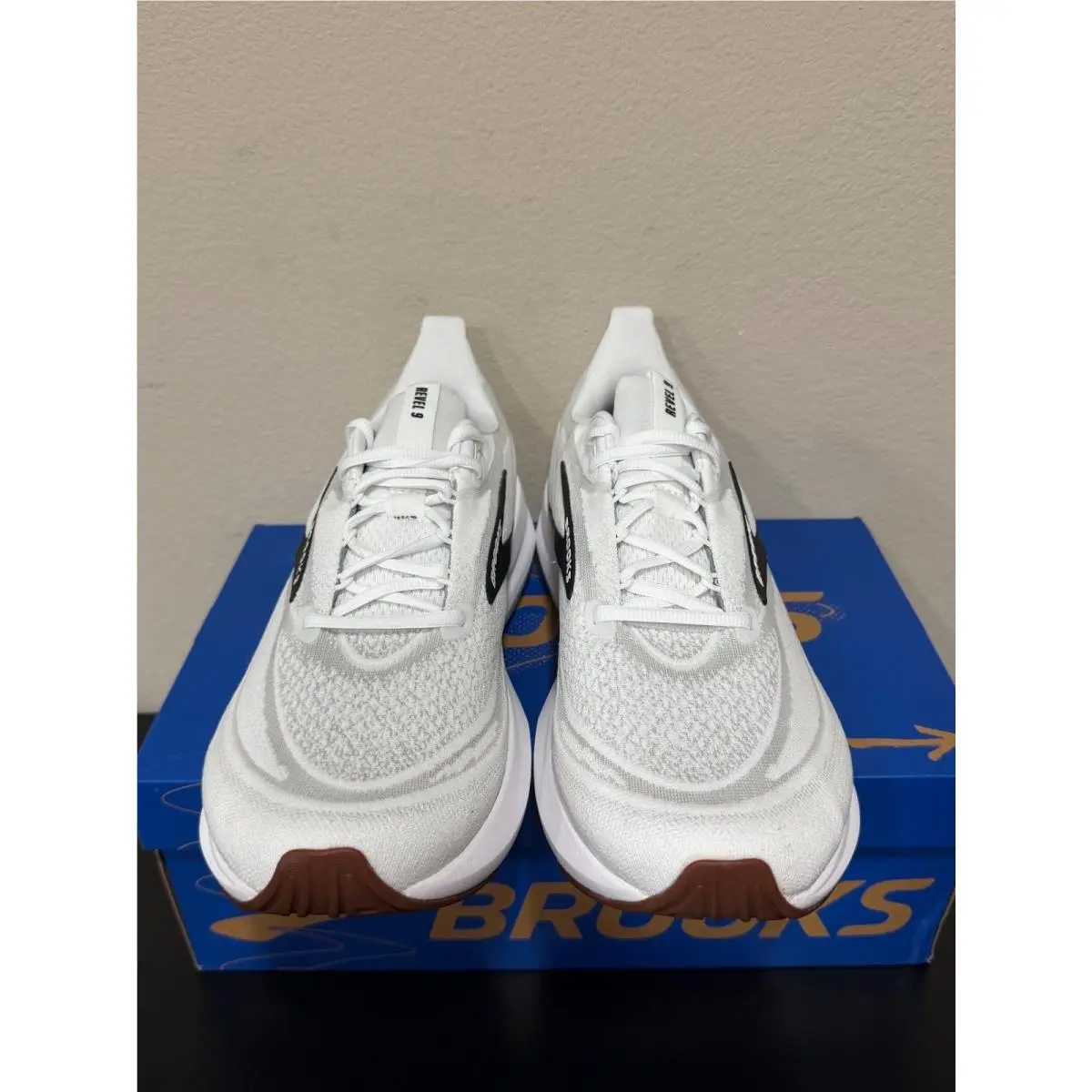 Brooks shoes - Gray 1