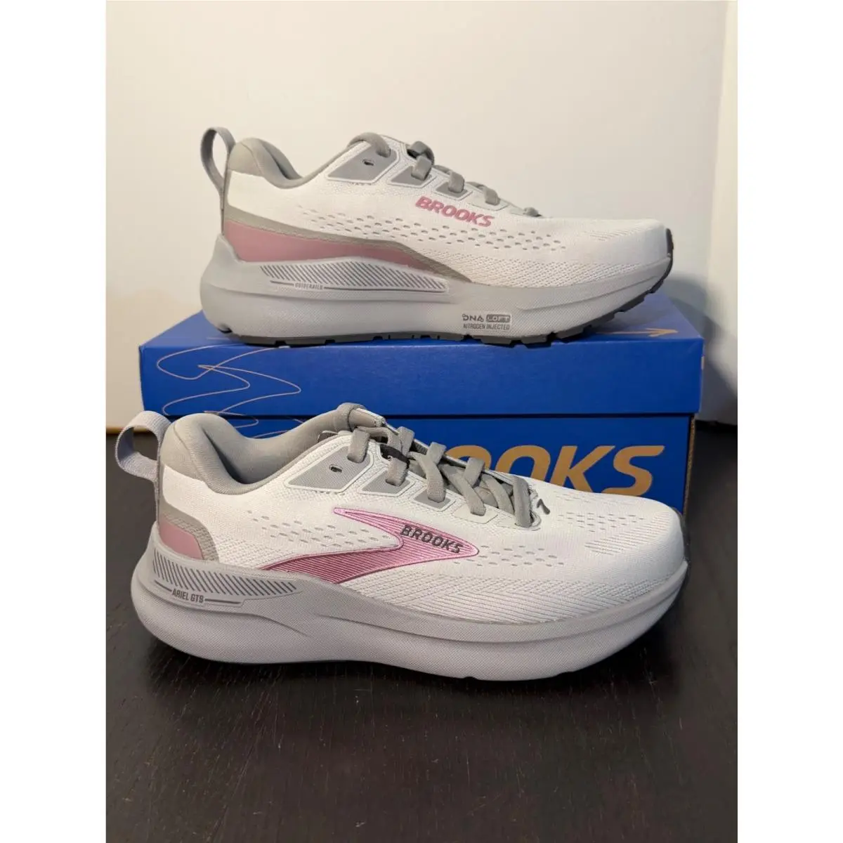Brooks shoes - Brooks Ariel - Ariel - Grey, Pink 0