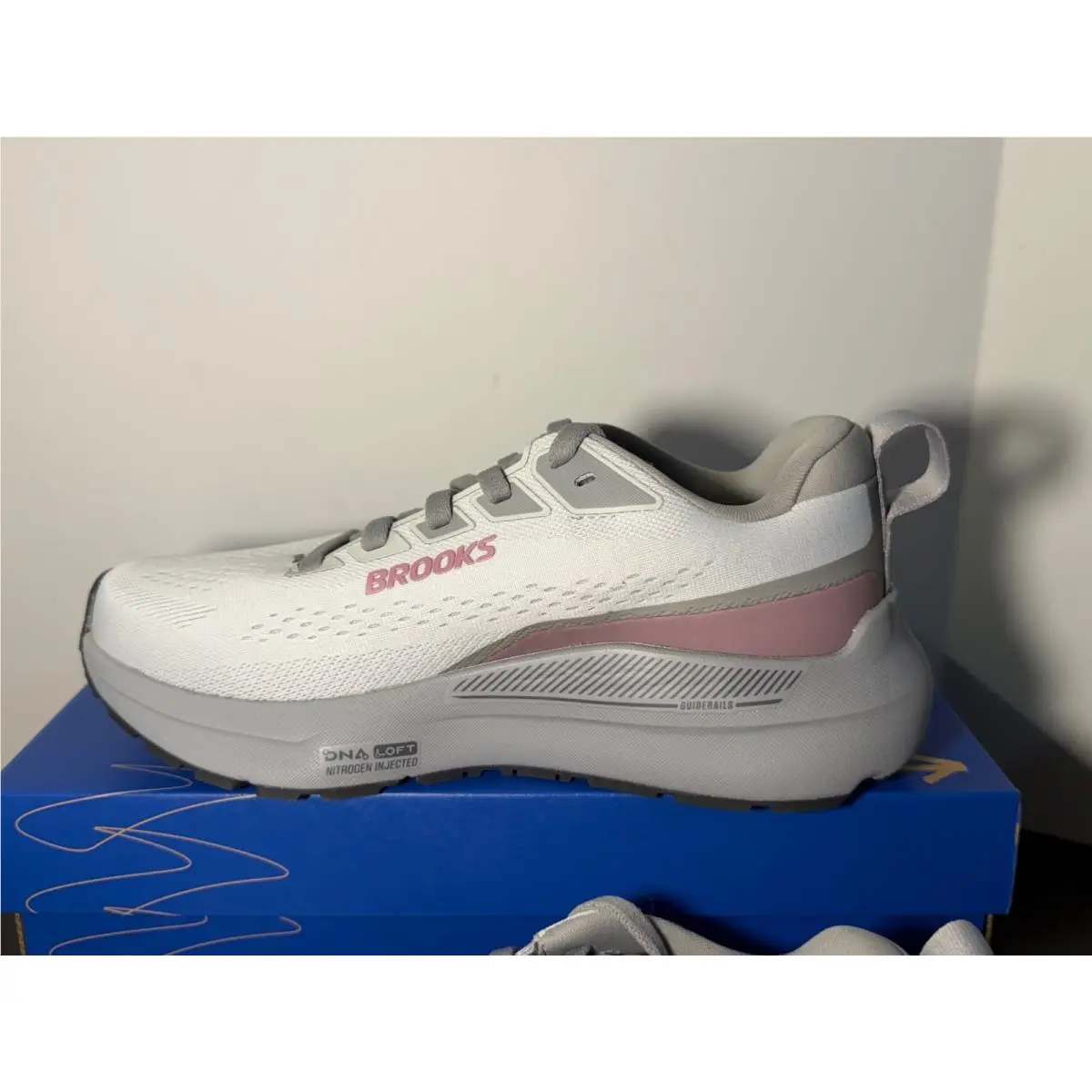 Brooks shoes - Brooks Ariel - Ariel - Grey, Pink 6