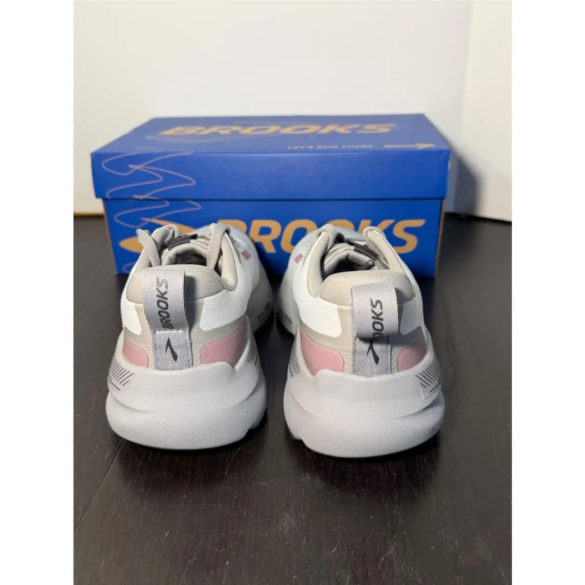 Brooks shoes - Brooks Ariel - Ariel - Grey, Pink 7