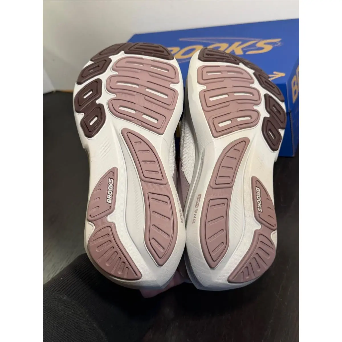 Brooks shoes - Brooks Revel - Revel - White, Purple, Pink 12