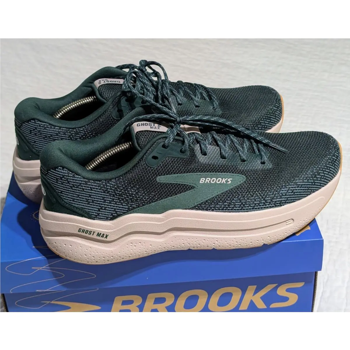 Brooks shoes - Ghost Max 2 - Ghost Max - 110431 1D 324 - Green, Pine Grove/North Atlantic/Grey 4