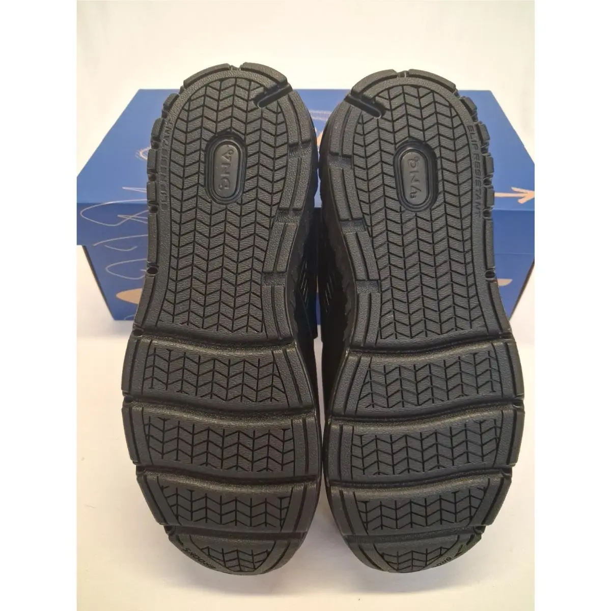 Brooks shoes - Brooks Addiction Walker 2 - Addiction Walker - Black/Black 5