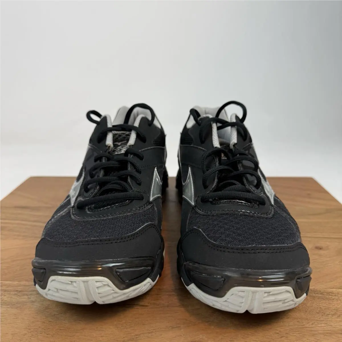 Mizuno shoes - Mizuno Wave Bolt 7 - Wave Bolt - V1GC186003 - Black 1