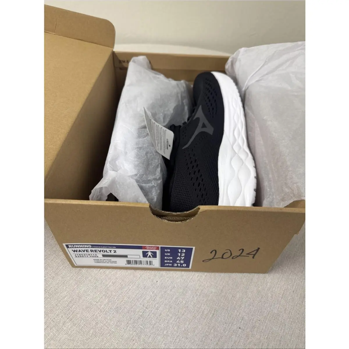Mizuno Wave Revolt 2 Men’s Running Shoes Size 13 Black