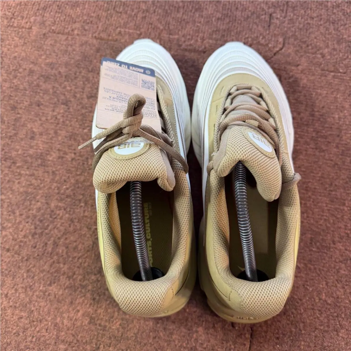 Nike shoes - IR0819-004 - IR0819-004 - Beige 1