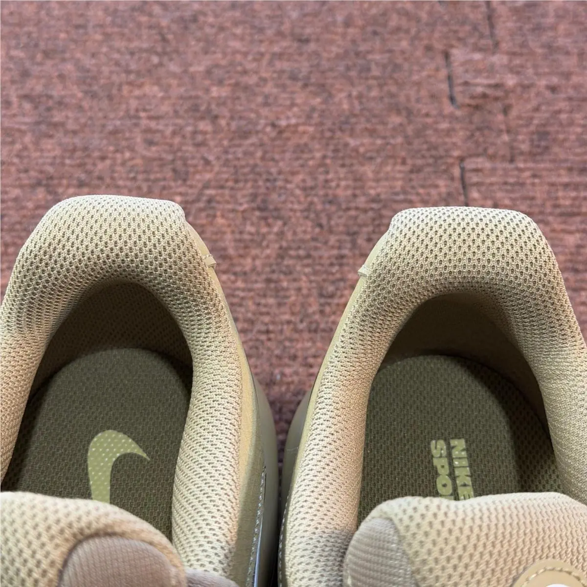 Nike shoes - IR0819-004 - IR0819-004 - Beige 4