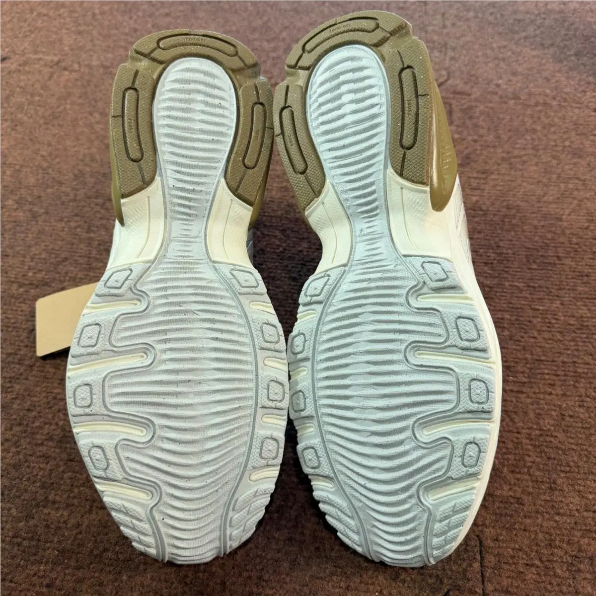 Nike shoes - IR0819-004 - IR0819-004 - Beige 6