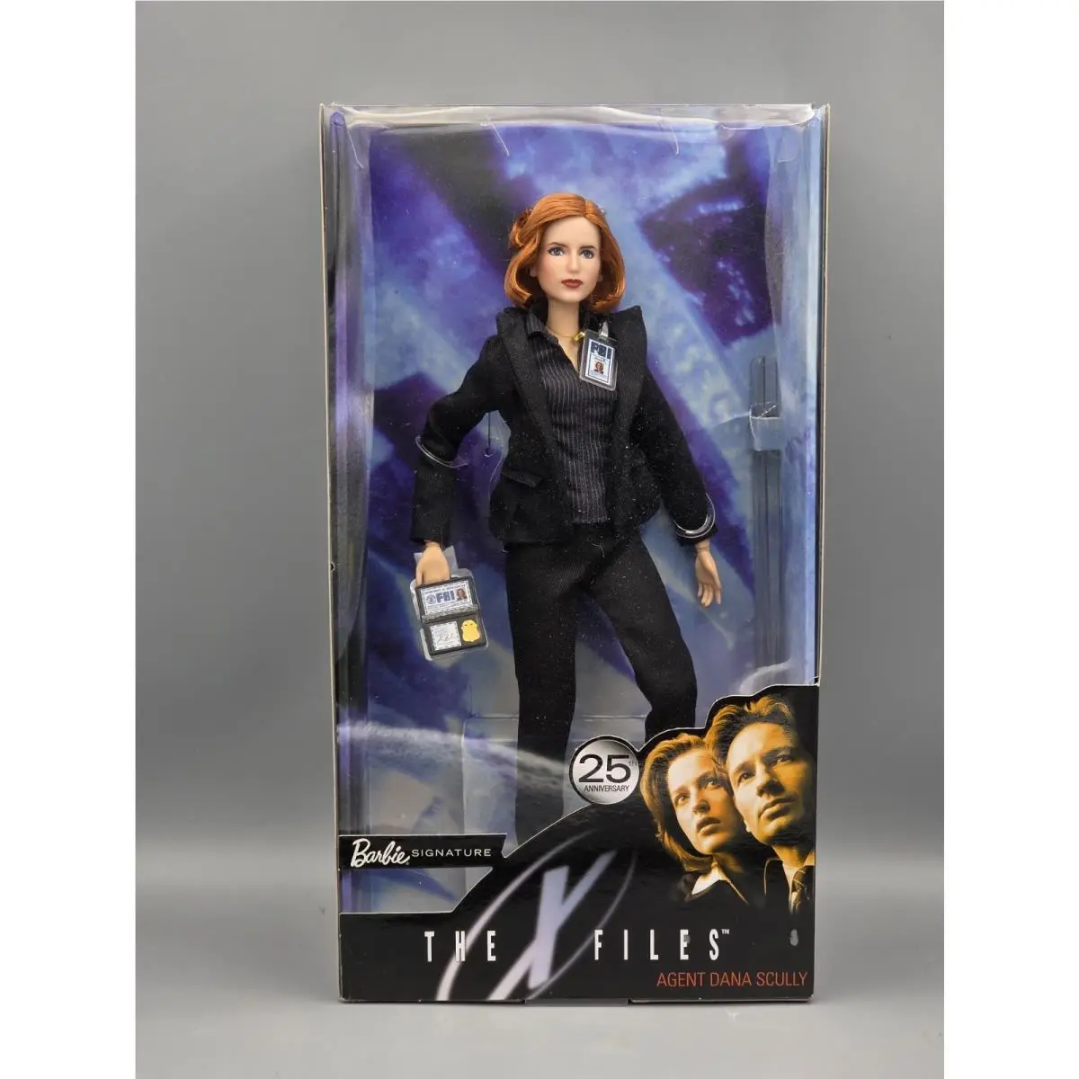 2018 Agent Dana Scully Barbie X-files 25th Anniversary Doll FRN95 Nrfb