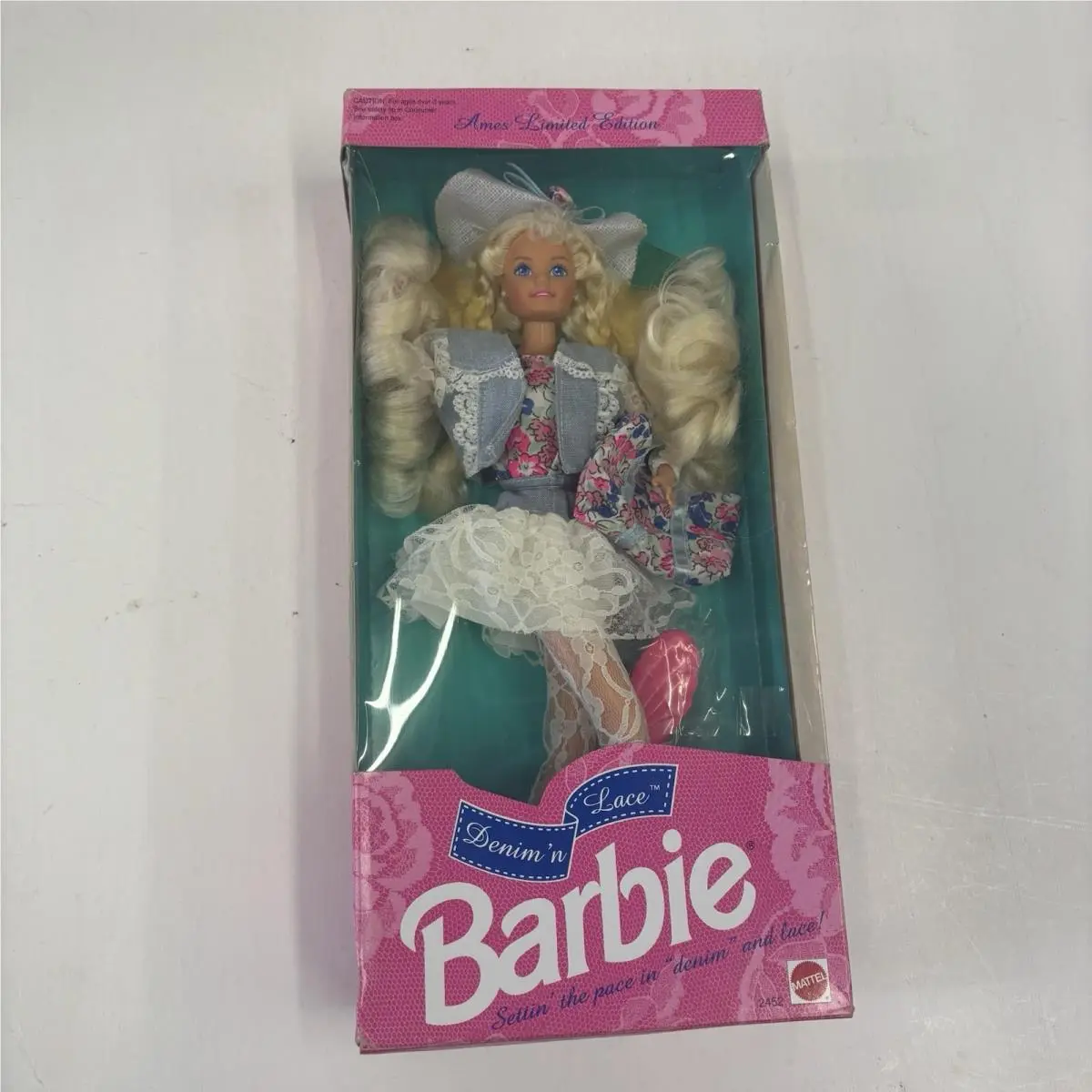 Vintage Denim`n Lace Barbie Doll 1992 Malaysia - Rare 2452